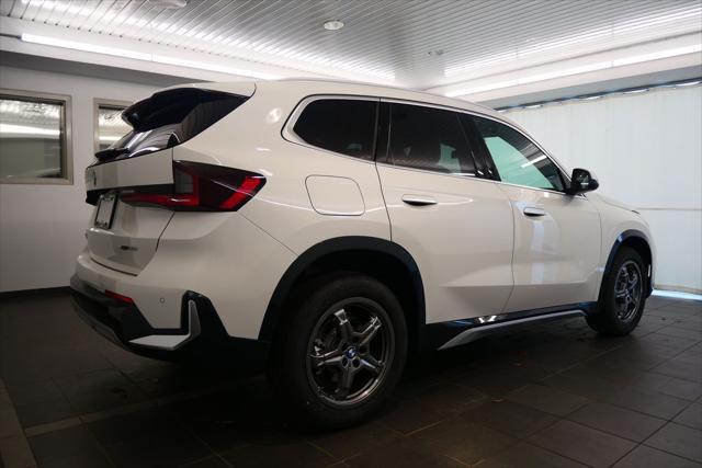 new 2025 BMW X1 car, priced at $44,605