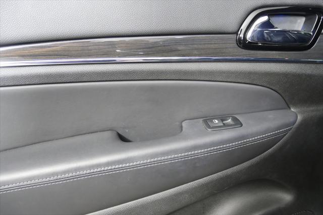 used 2019 Jeep Grand Cherokee car, priced at $23,944