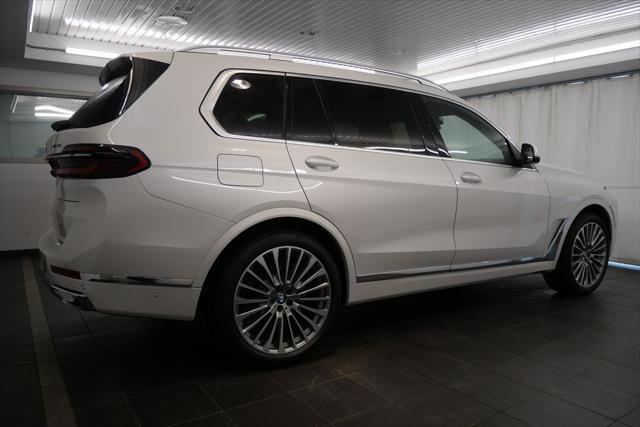 new 2025 BMW X7 car, priced at $102,400