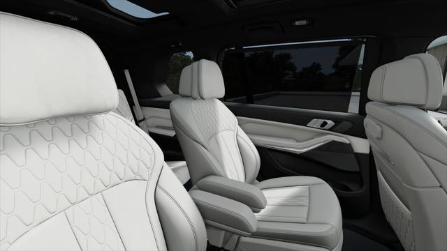 new 2025 BMW X7 car, priced at $95,100