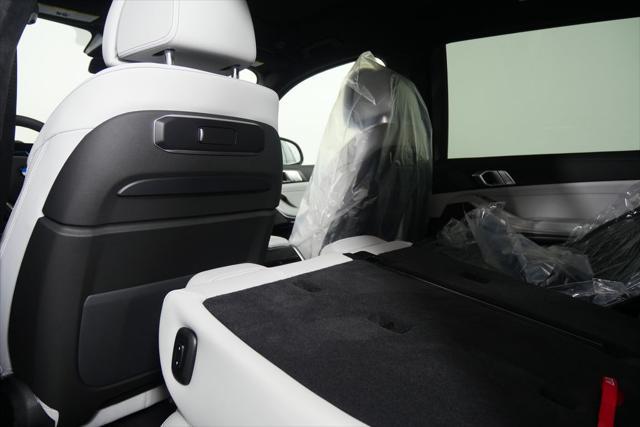 new 2026 BMW X7 car, priced at $94,985
