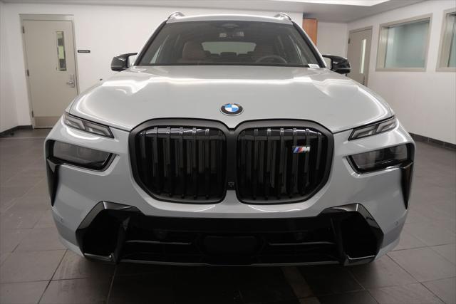 new 2025 BMW X7 car, priced at $116,670