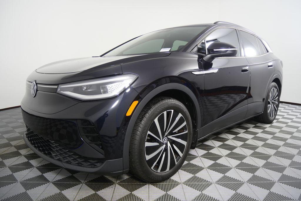 used 2024 Volkswagen ID.4 car, priced at $21,944