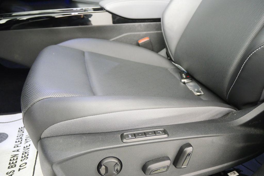 used 2024 Volkswagen ID.4 car, priced at $21,944