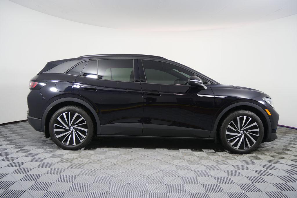 used 2024 Volkswagen ID.4 car, priced at $21,944