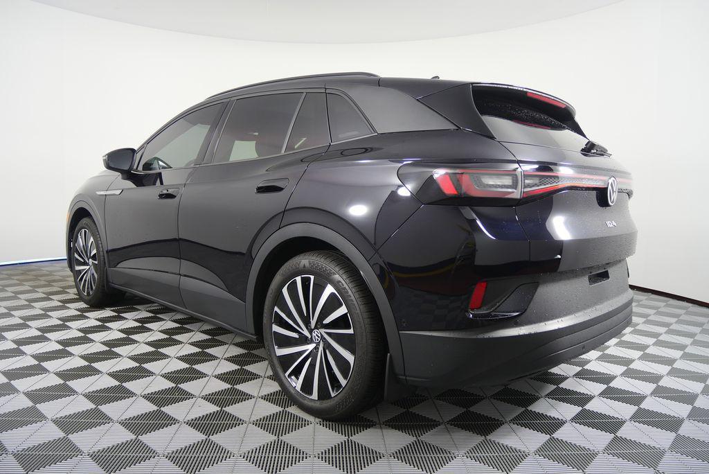 used 2024 Volkswagen ID.4 car, priced at $21,944
