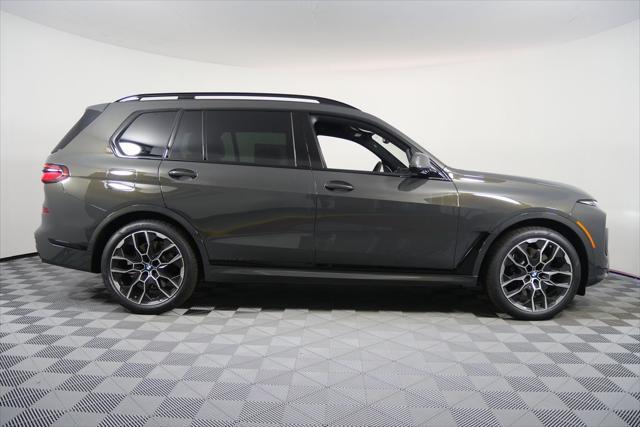 new 2026 BMW X7 car, priced at $111,185