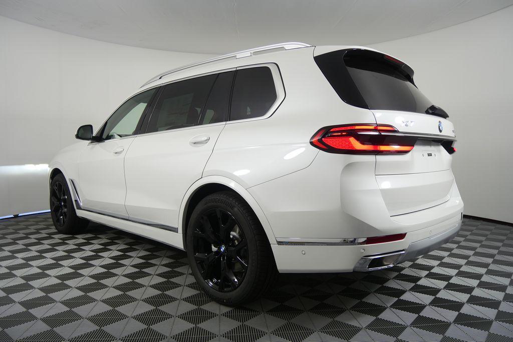 new 2026 BMW X7 car, priced at $92,335