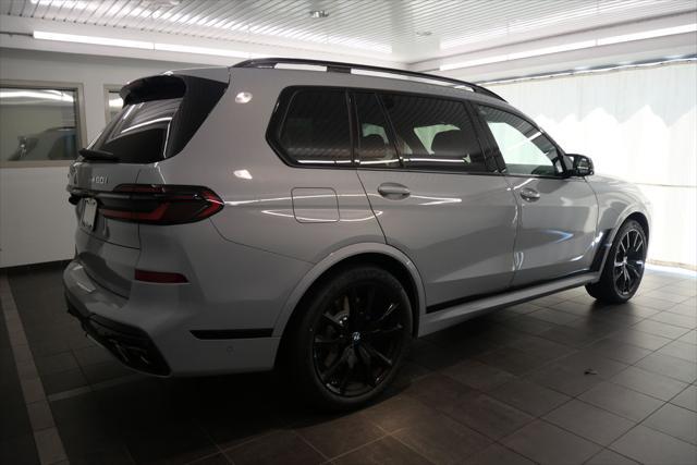 new 2025 BMW X7 car, priced at $120,925