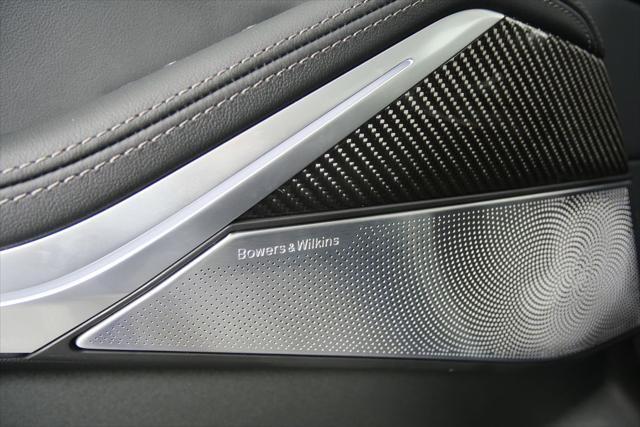 new 2026 BMW ALPINA XB7 car, priced at $163,475