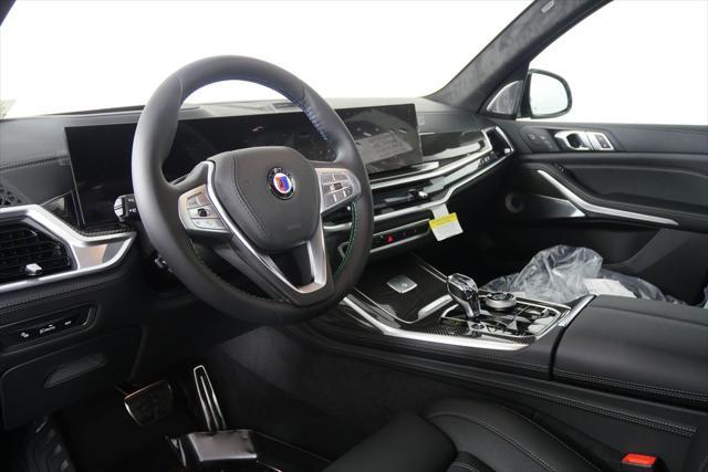 new 2026 BMW ALPINA XB7 car, priced at $163,475