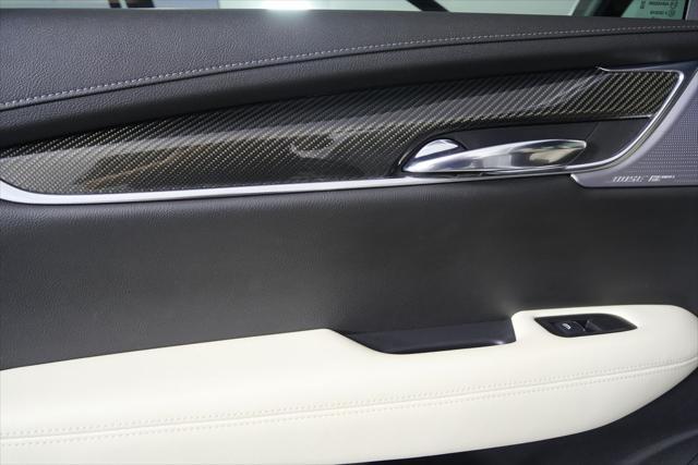 used 2020 Cadillac XT6 car, priced at $31,944