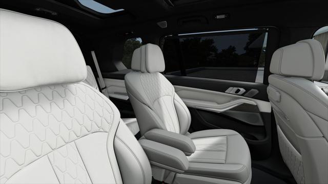 new 2025 BMW X7 car, priced at $127,195