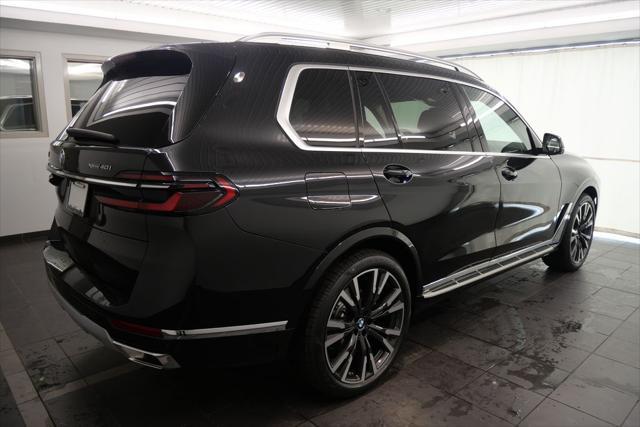 new 2025 BMW X7 car, priced at $97,925