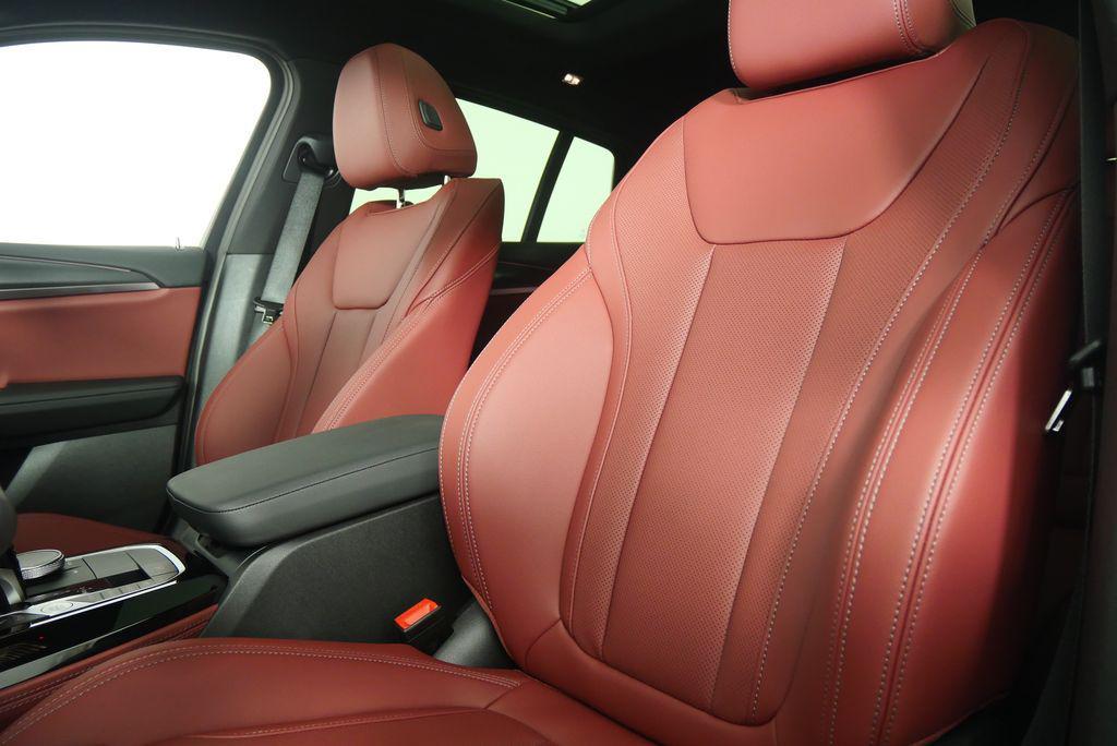 new 2025 BMW X4 car, priced at $64,555