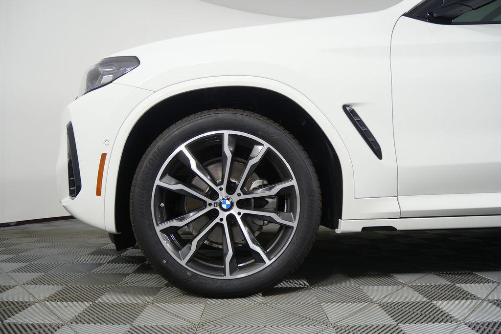 new 2025 BMW X4 car, priced at $64,555