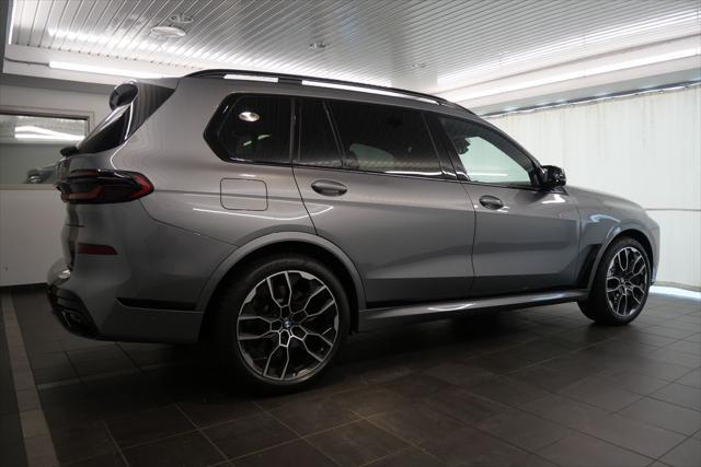 new 2025 BMW X7 car, priced at $122,425