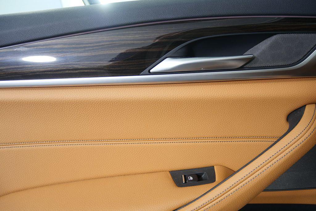used 2023 BMW 540 car, priced at $44,988
