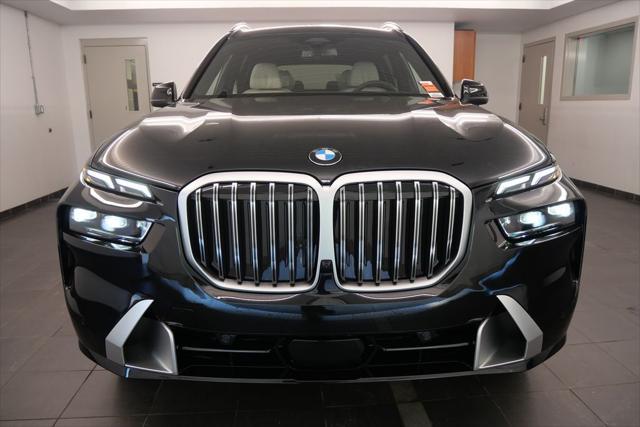 new 2025 BMW X7 car, priced at $93,585