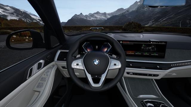 new 2025 BMW X7 car, priced at $93,585