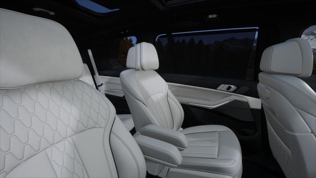 new 2025 BMW X7 car, priced at $93,585