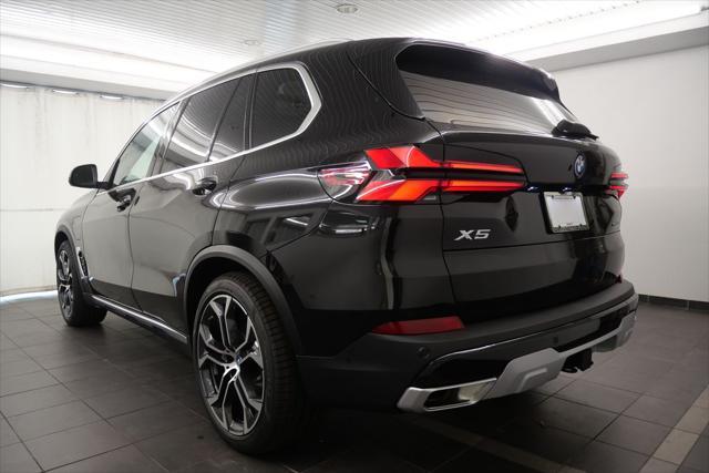 new 2025 BMW X5 PHEV car, priced at $82,685