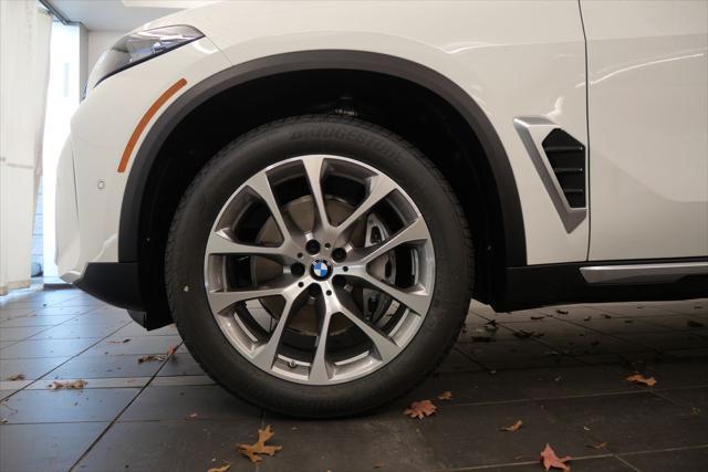 new 2025 BMW X5 PHEV car, priced at $78,255