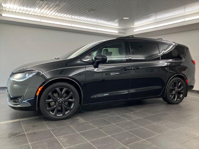 used 2018 Chrysler Pacifica car, priced at $16,941