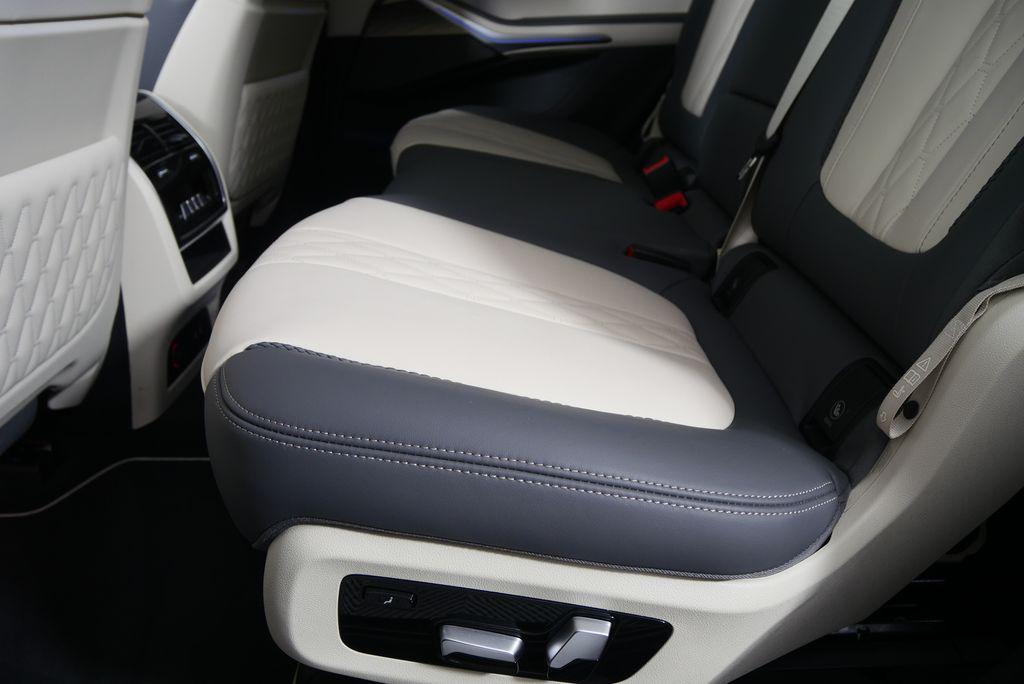 used 2023 BMW X7 car, priced at $63,941
