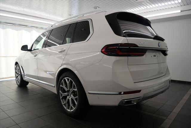 new 2025 BMW X7 car, priced at $90,220