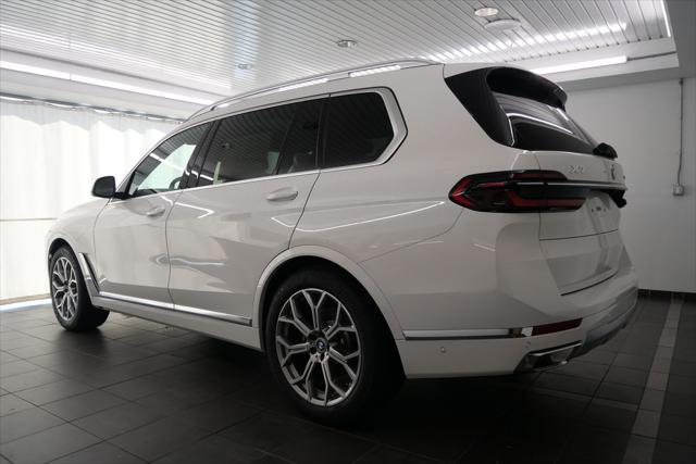 new 2025 BMW X7 car, priced at $90,220