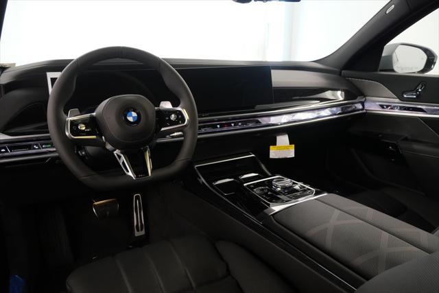 new 2025 BMW 760 car, priced at $136,775