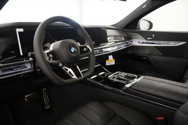 new 2025 BMW 760 car, priced at $136,775