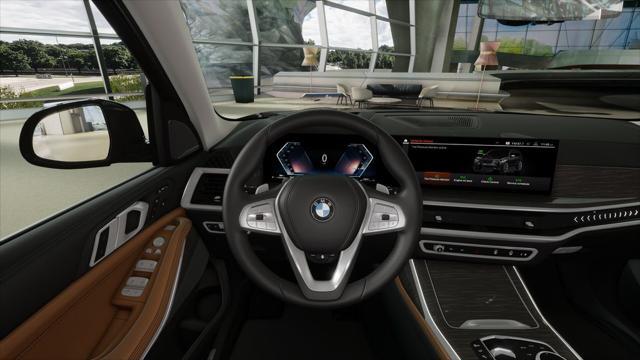 new 2025 BMW X7 car, priced at $93,675