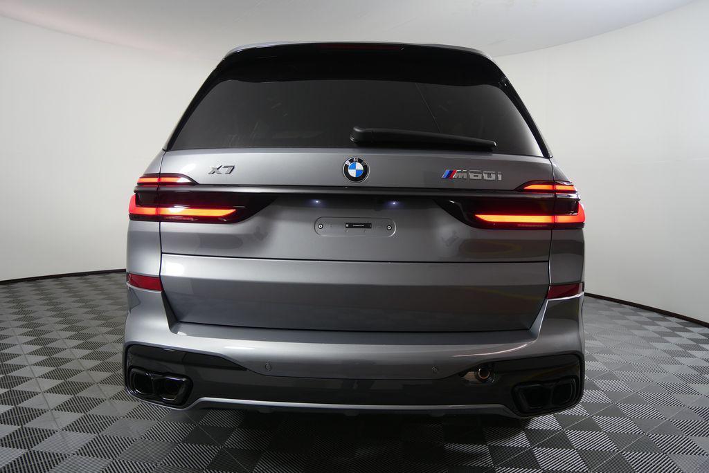 new 2026 BMW X7 car, priced at $130,300