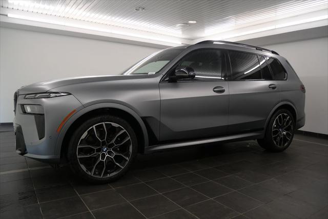 new 2025 BMW X7 car, priced at $123,910