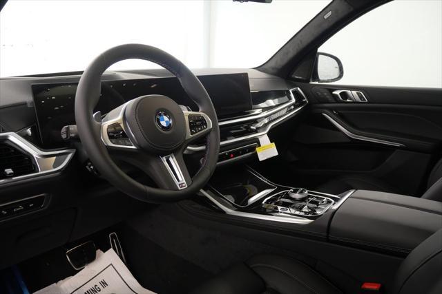 new 2025 BMW X7 car, priced at $123,910