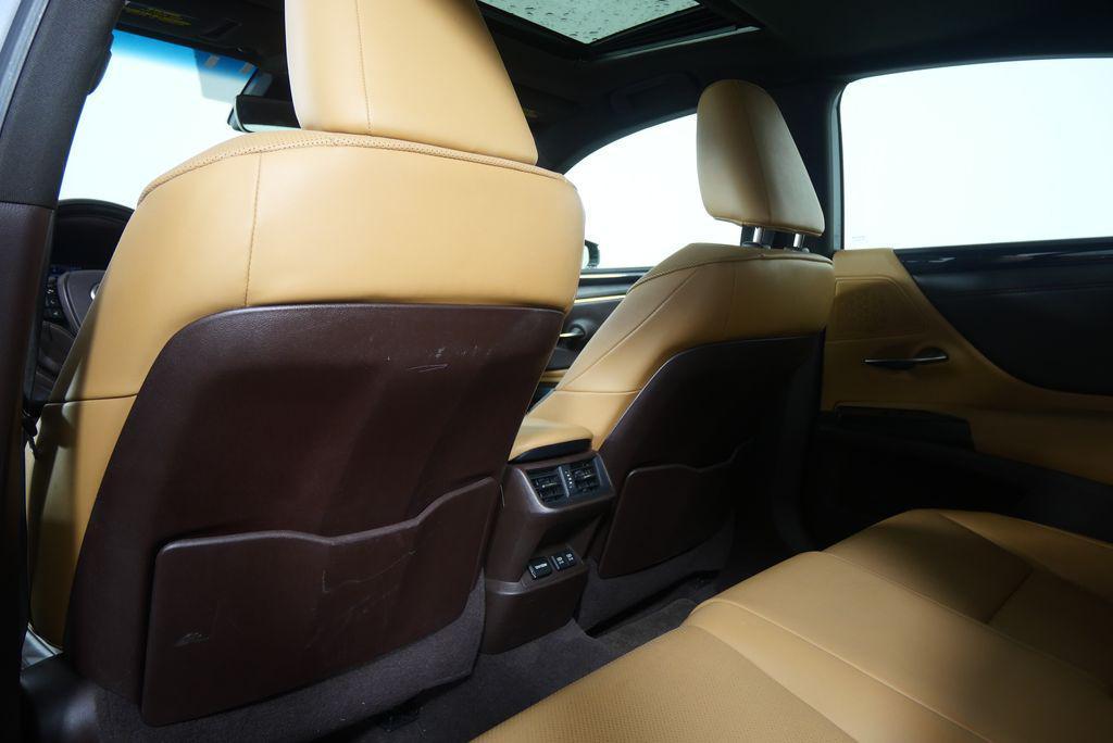 used 2019 Lexus ES 350 car, priced at $24,944