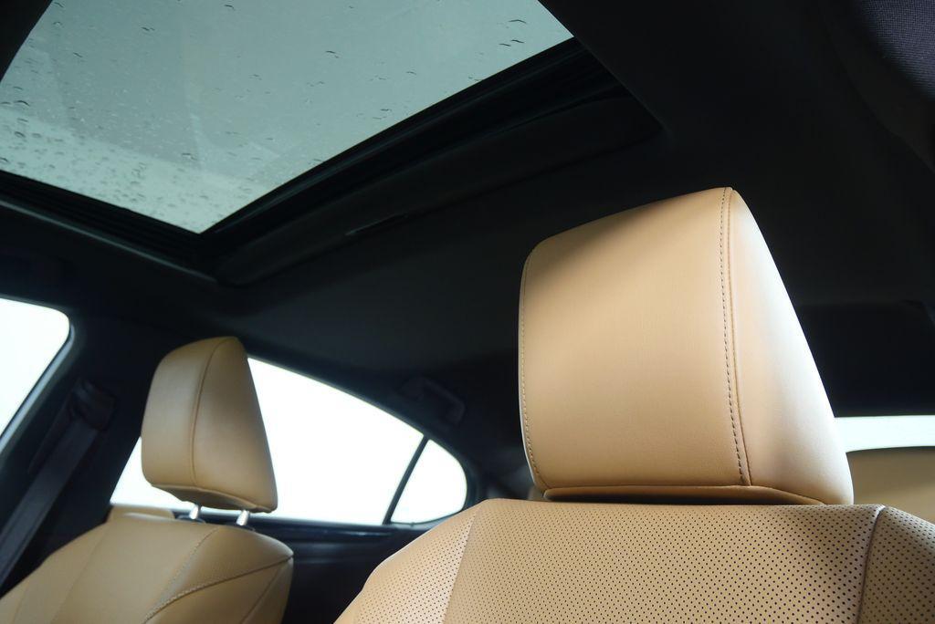 used 2019 Lexus ES 350 car, priced at $24,944