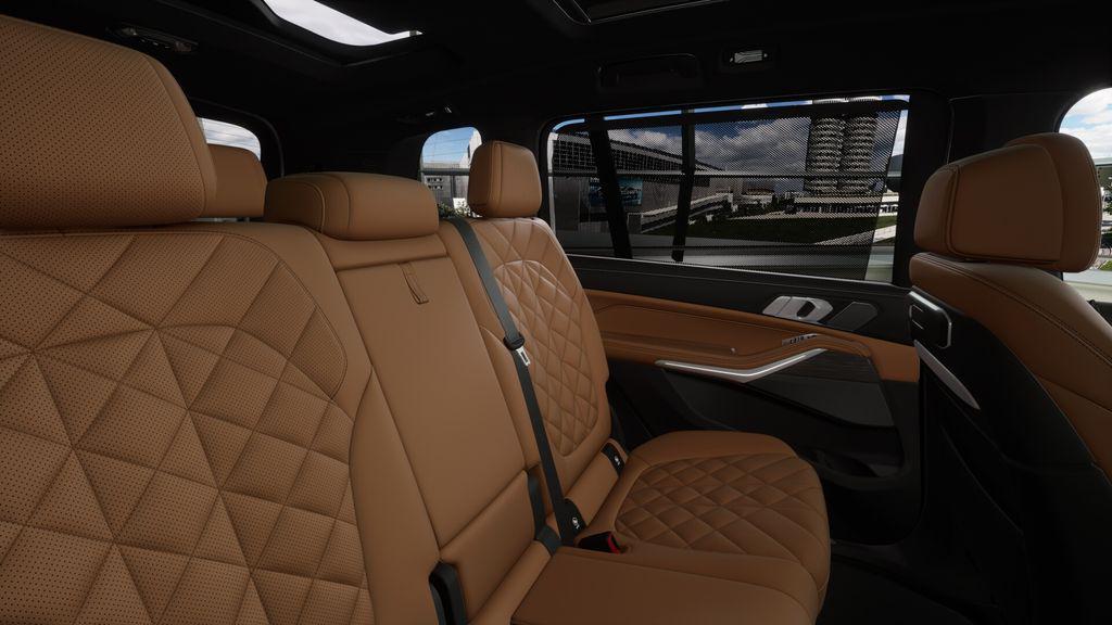 new 2026 BMW X7 car, priced at $100,175