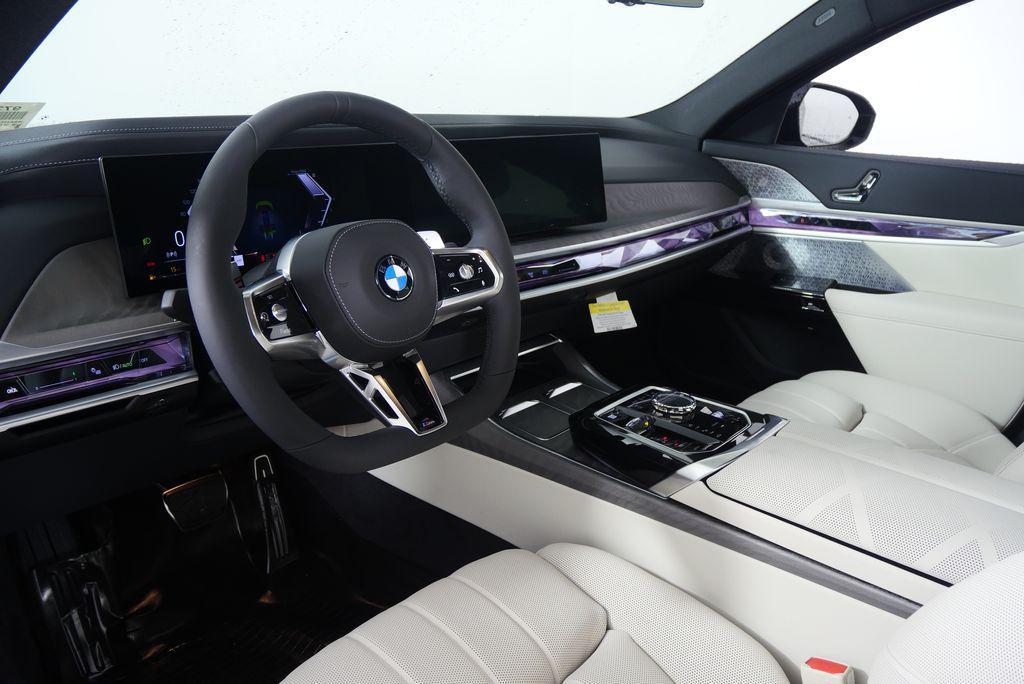 new 2025 BMW 760 car, priced at $137,680