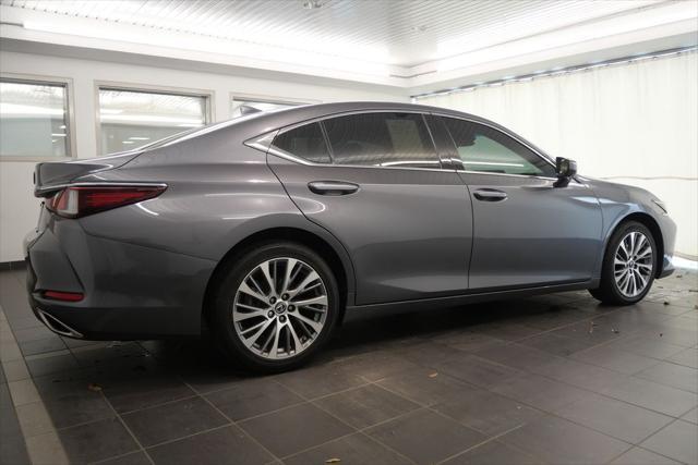 used 2020 Lexus ES 350 car, priced at $30,644