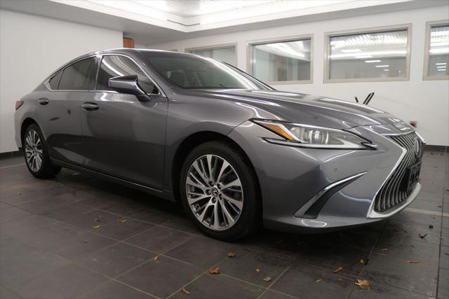 used 2020 Lexus ES 350 car, priced at $30,644