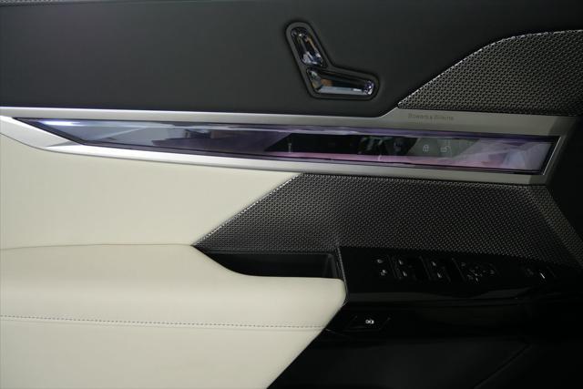 new 2025 BMW i7 car, priced at $112,080