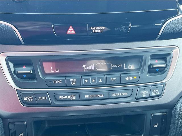 used 2022 Honda Pilot car, priced at $27,000