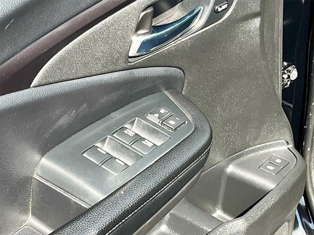 used 2022 Honda Pilot car, priced at $27,000