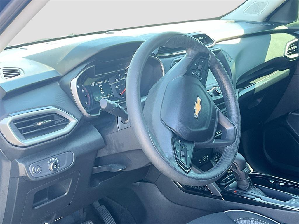 used 2023 Chevrolet TrailBlazer car, priced at $16,200