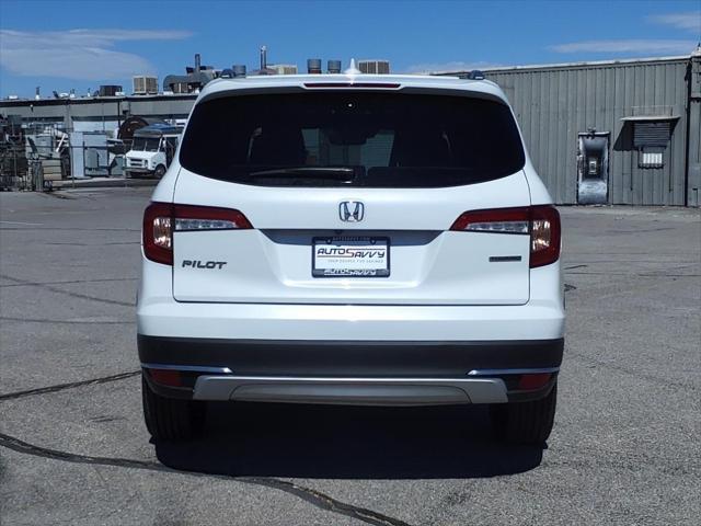 used 2022 Honda Pilot car, priced at $30,000