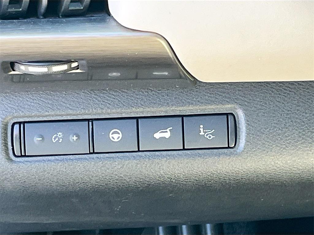 used 2022 Nissan Pathfinder car, priced at $27,800