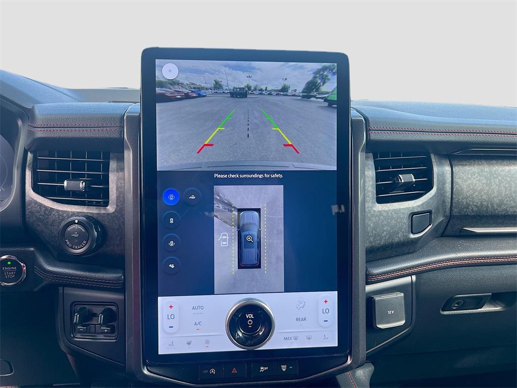 used 2024 Ford Expedition car, priced at $50,500